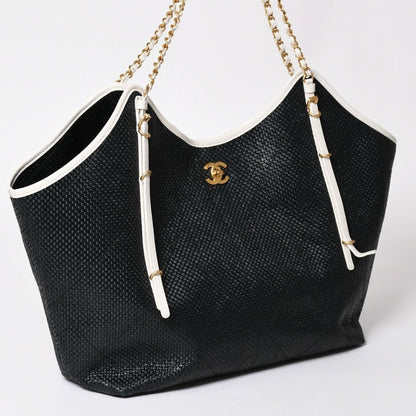 Chanel Maxi Shopping Bag Braided Raffia Effect Canvas CC Logo Gold Base — view 3