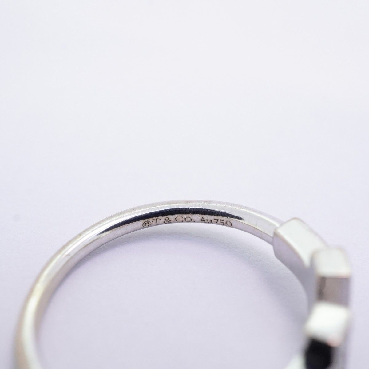 Tiffany & Co Ring T Wire 18k White Gold Diamond — view 4