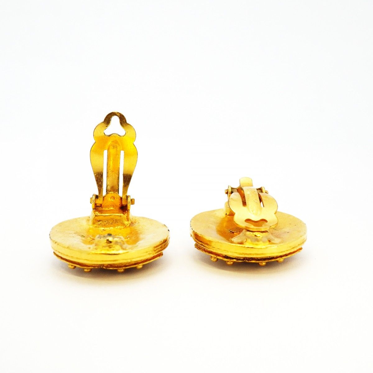 Chanel Earrings Vintage CC Logo Round — view 3