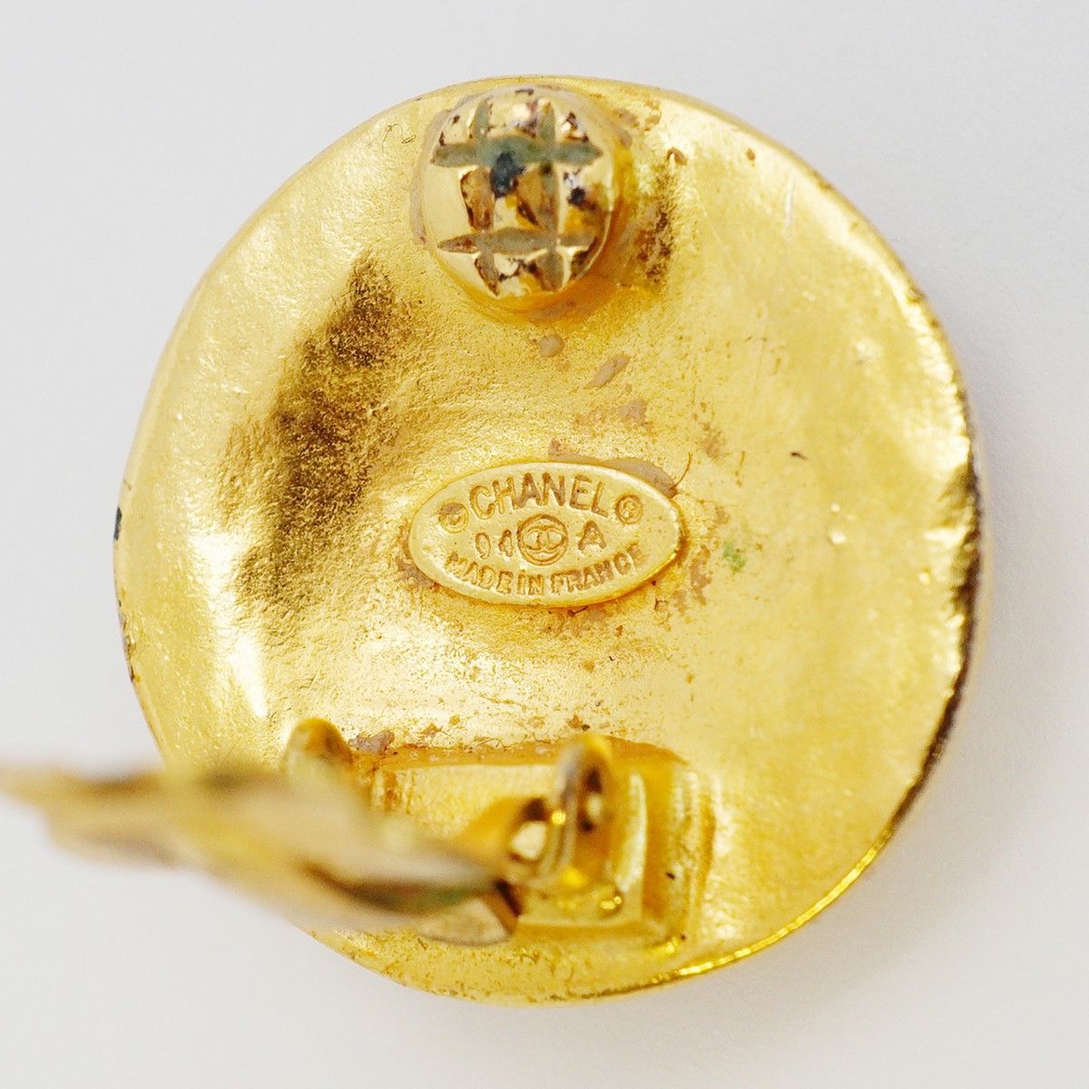 Chanel Earrings Vintage CC Logo Round — view 4