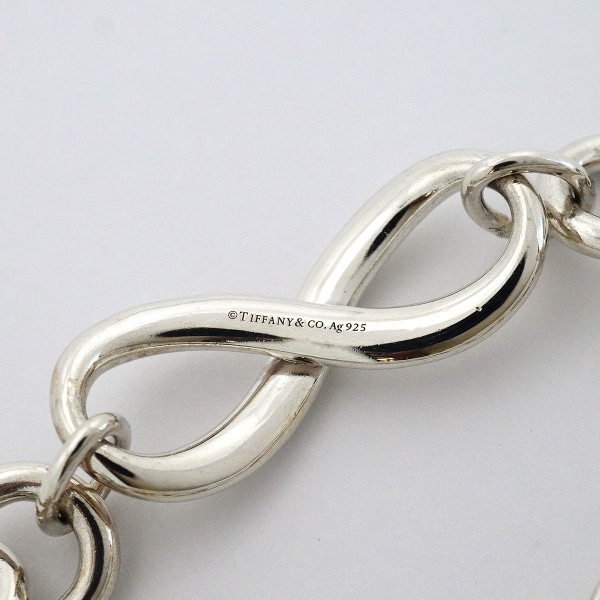 Tiffany & Co Bracelet Infinity 925 Sterling Silver — view 5