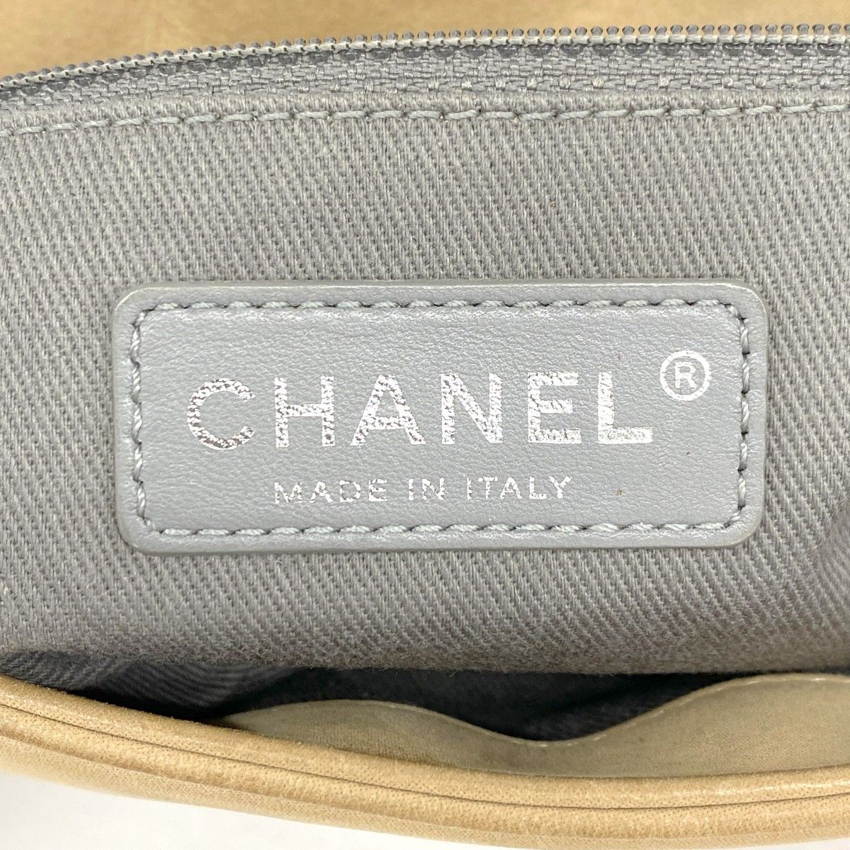 Chanel Shoulder Bag Calfskin Beige Silver — view 5