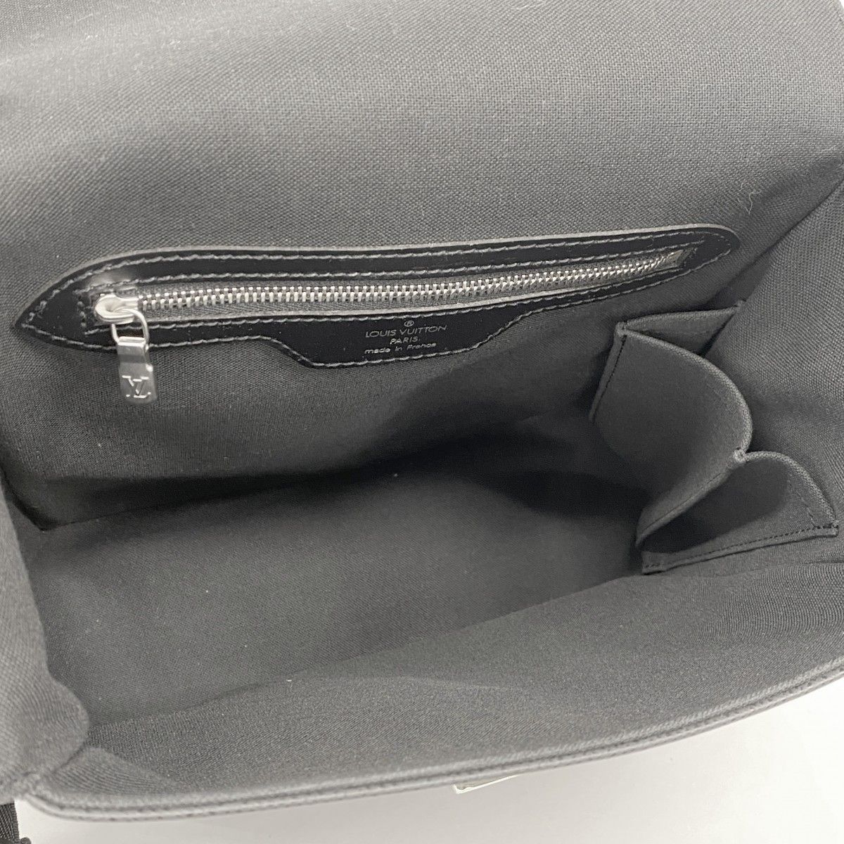 Louis Vuitton Shoulder Bag Taiga Yaranga Ardoise — view 4