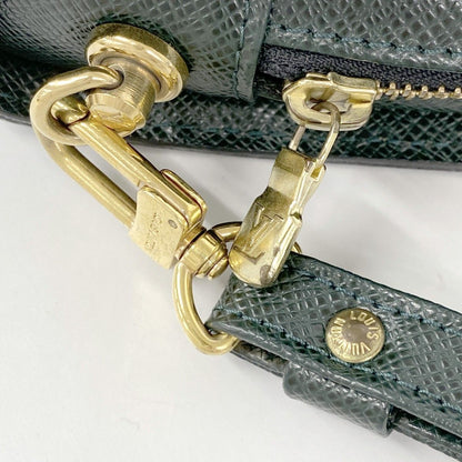 Louis Vuitton Clutch Taiga Baikal Epi — view 9