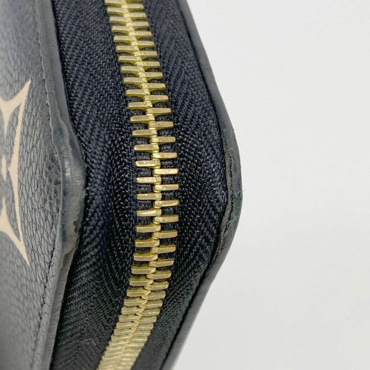 Louis Vuitton Wallet Monogram Empreinte Bicolor Zippy Beige Black Cles — view 7
