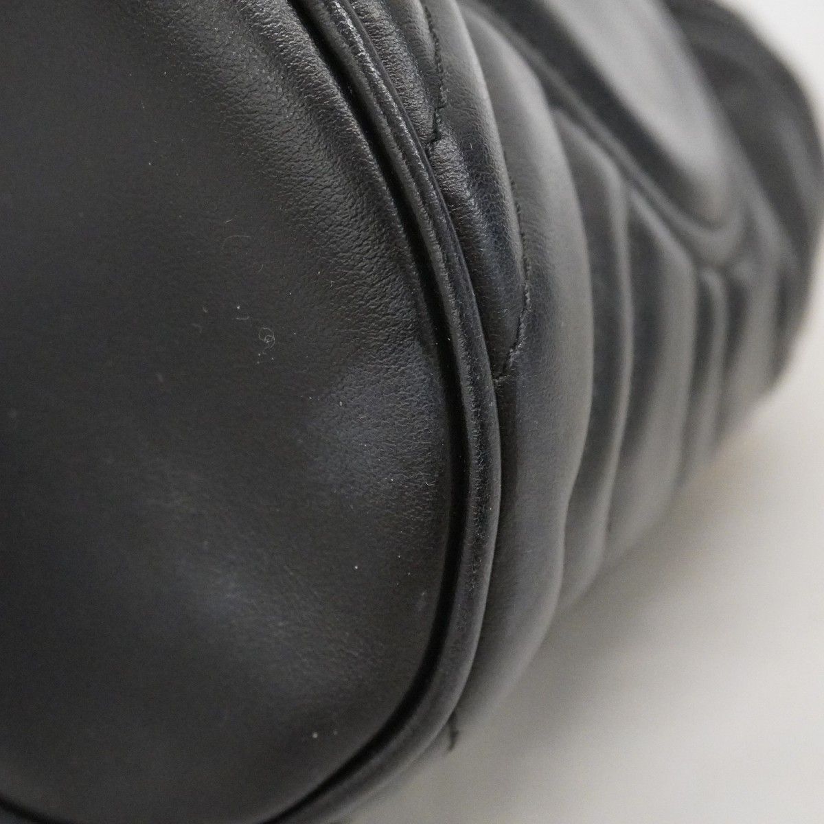 Gucci Shoulder Bag GG Marmont Leather Black Gold — view 6
