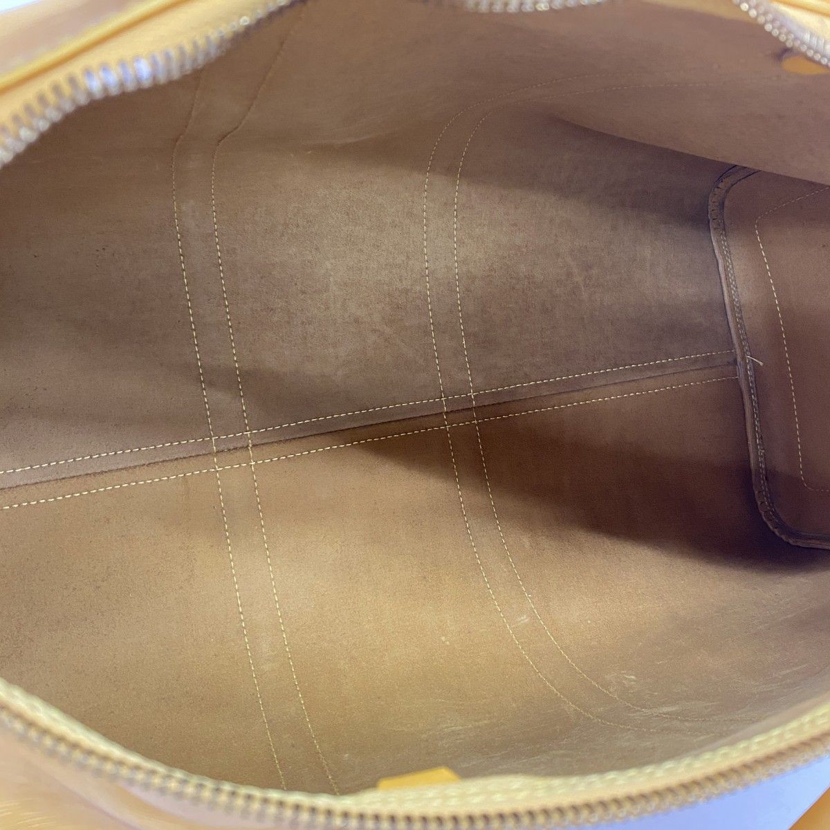 Louis Vuitton Boston Bag Epi Keepall 50 Jaune — view 4