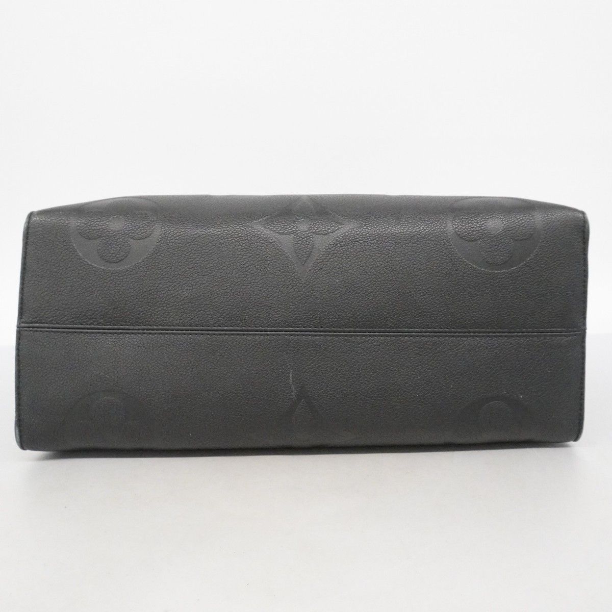 Louis Vuitton Tote Monogram Empreinte On The Go GM Noir 2-Way — view 3