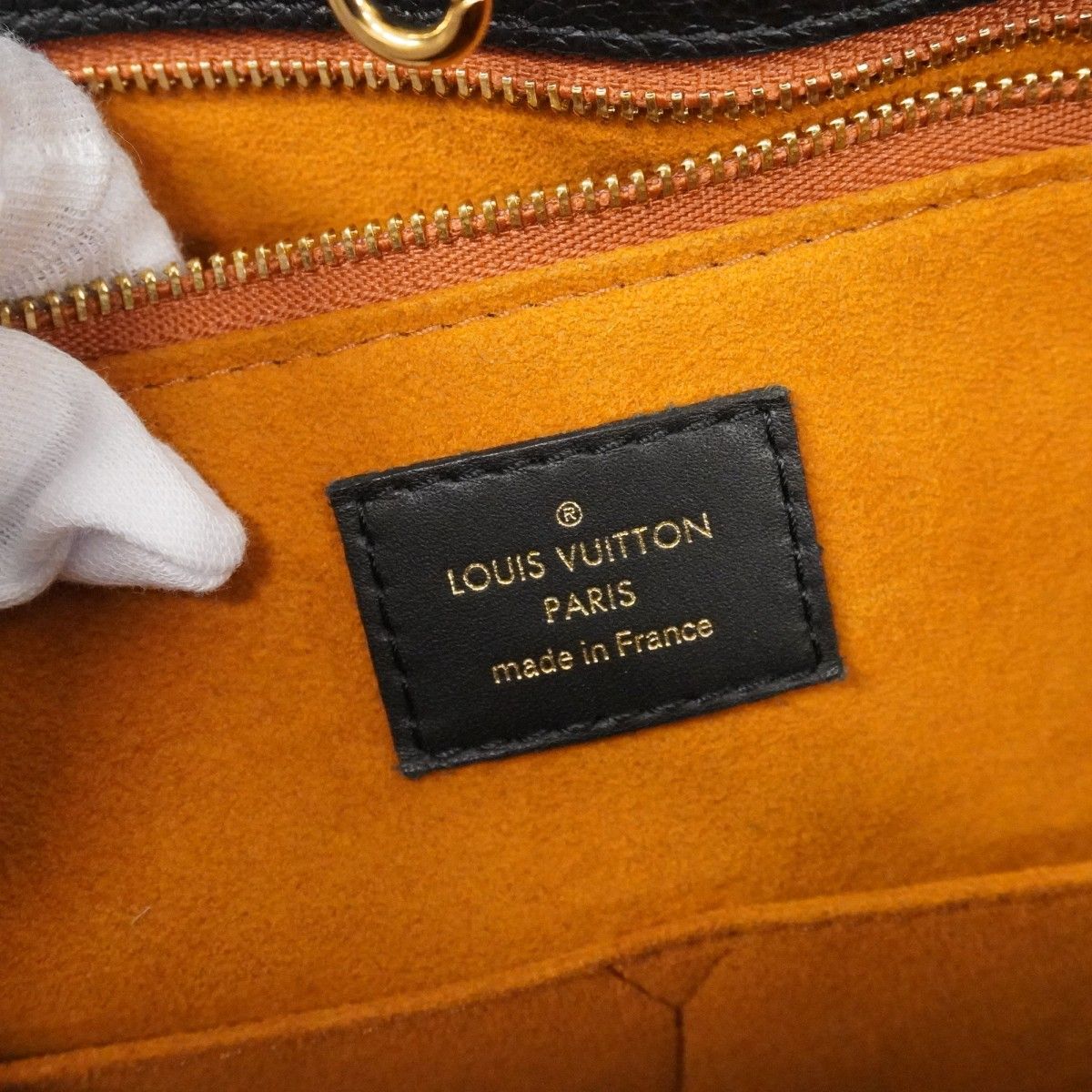 Louis Vuitton Tote Monogram Empreinte On The Go GM Noir 2-Way — view 5