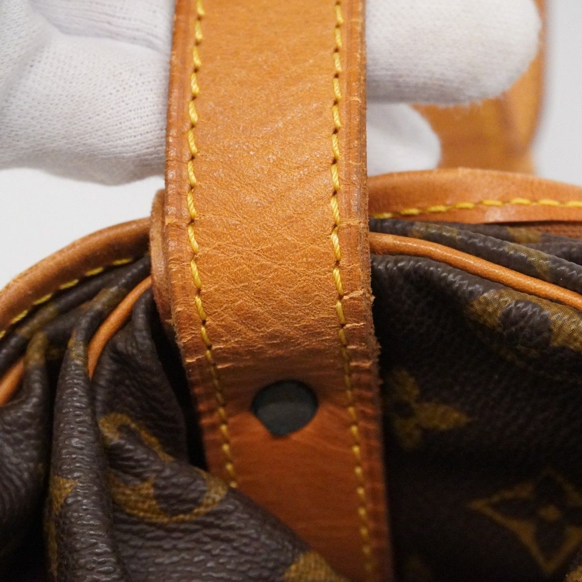 Louis Vuitton Shoulder Bag Monogram Saumur 43 Brown — view 9