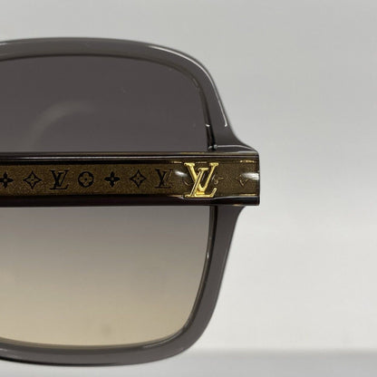 Louis Vuitton Sunglasses LV Aura Square Anthracite Eyewear — view 7