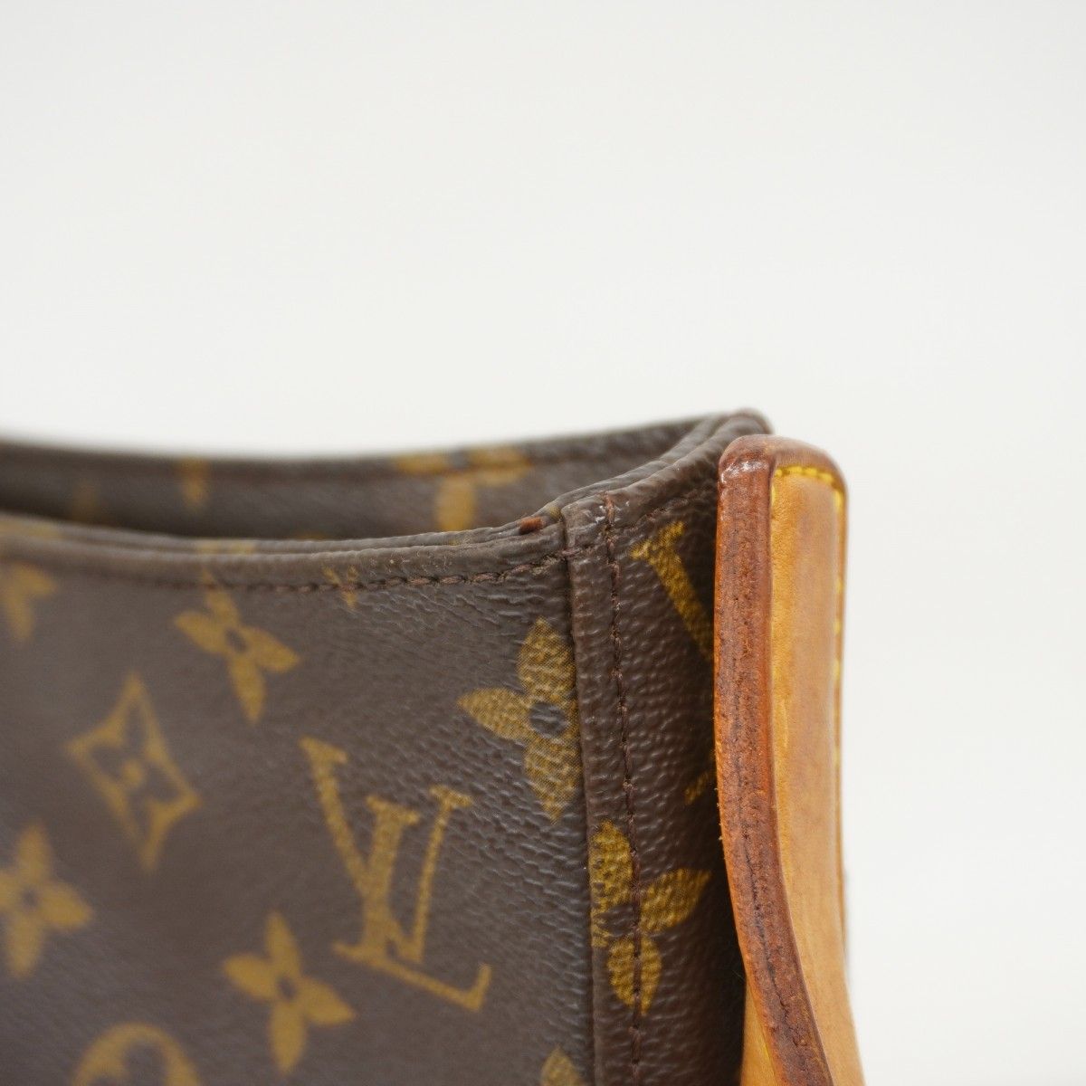Louis Vuitton Shoulder Bag Monogram Looping GM Brown — view 7