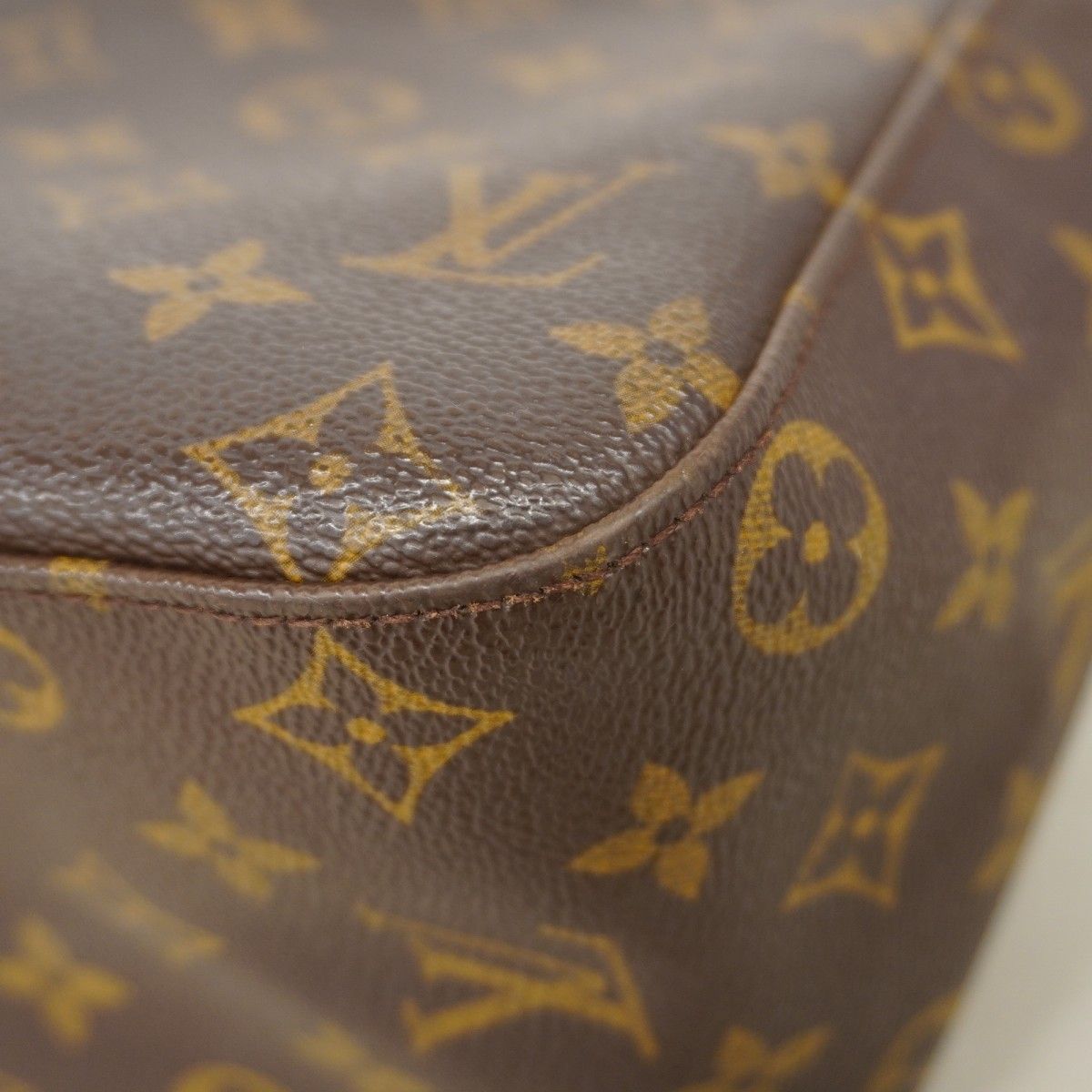 Louis Vuitton Shoulder Bag Monogram Looping GM Brown — view 6
