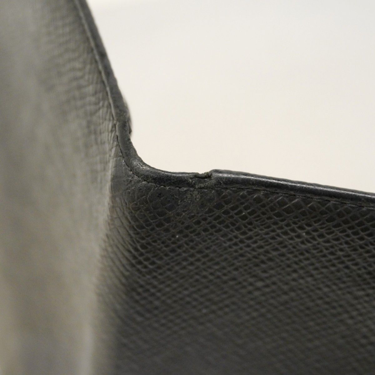 Louis Vuitton Long Bill Holder Taiga Porte-Billets Carte Cles Ardoise Wallet — view 7