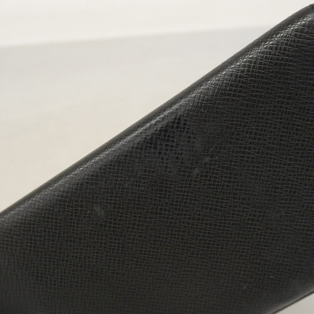 Louis Vuitton Long Bill Holder Taiga Porte-Billets Carte Cles Ardoise Wallet — view 9