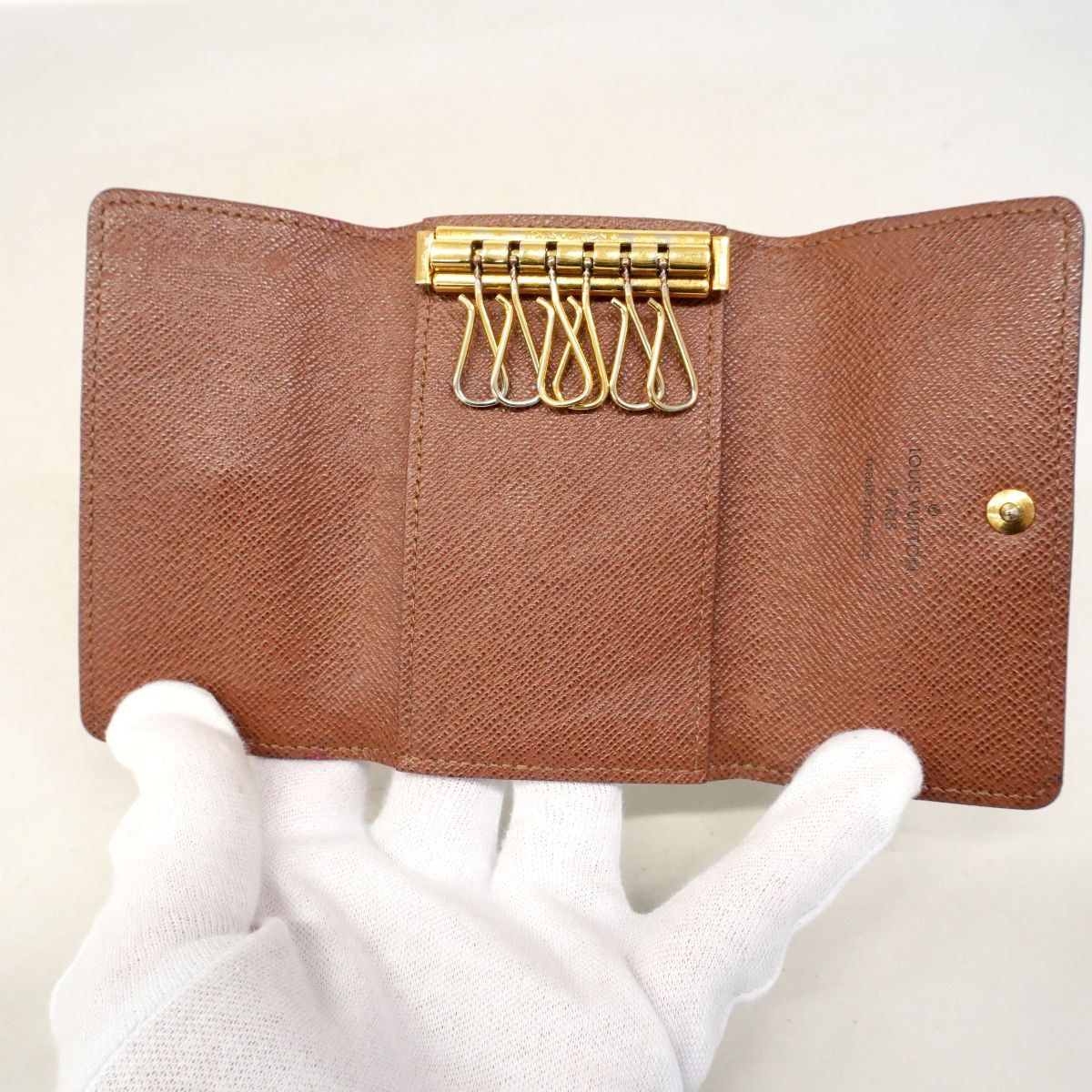 Louis Vuitton Key Case Monogram Multicles 6 Brown Key Holder — view 4