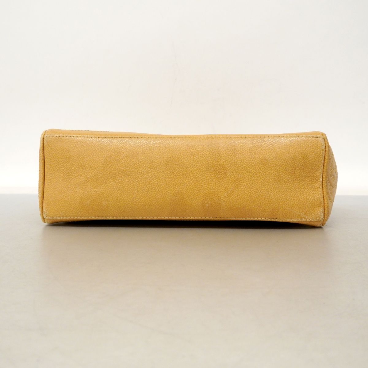 Chanel Shoulder Bag Triple Coco Caviar Leather Beige Gold — view 3