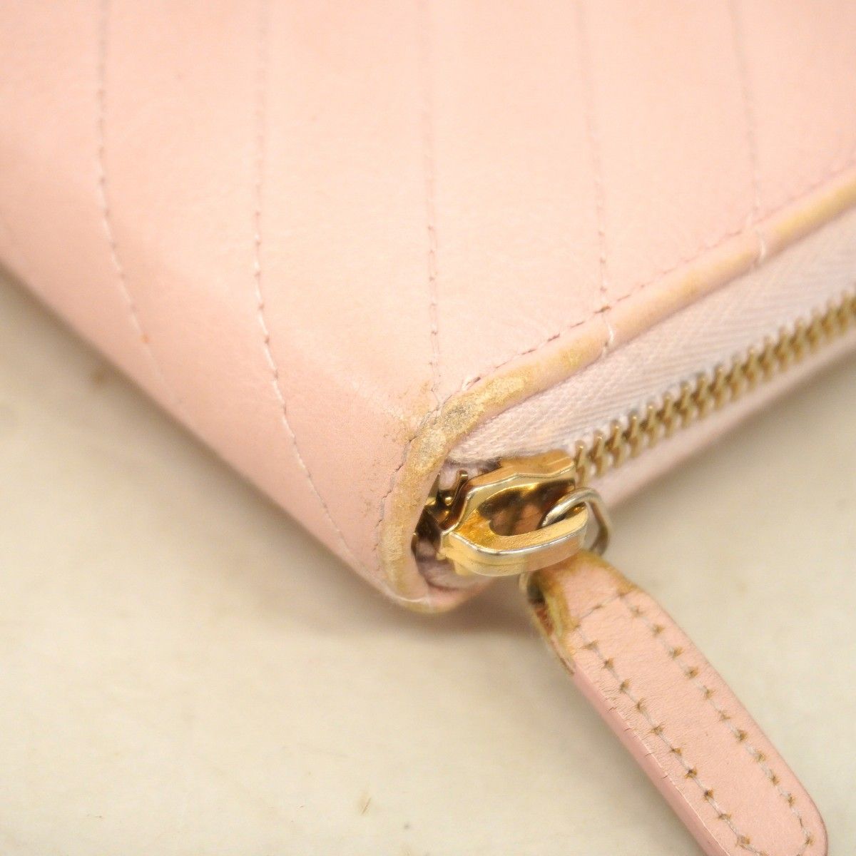 Chanel Wallet Stitch Lambskin Pink Champagne Gold — view 6