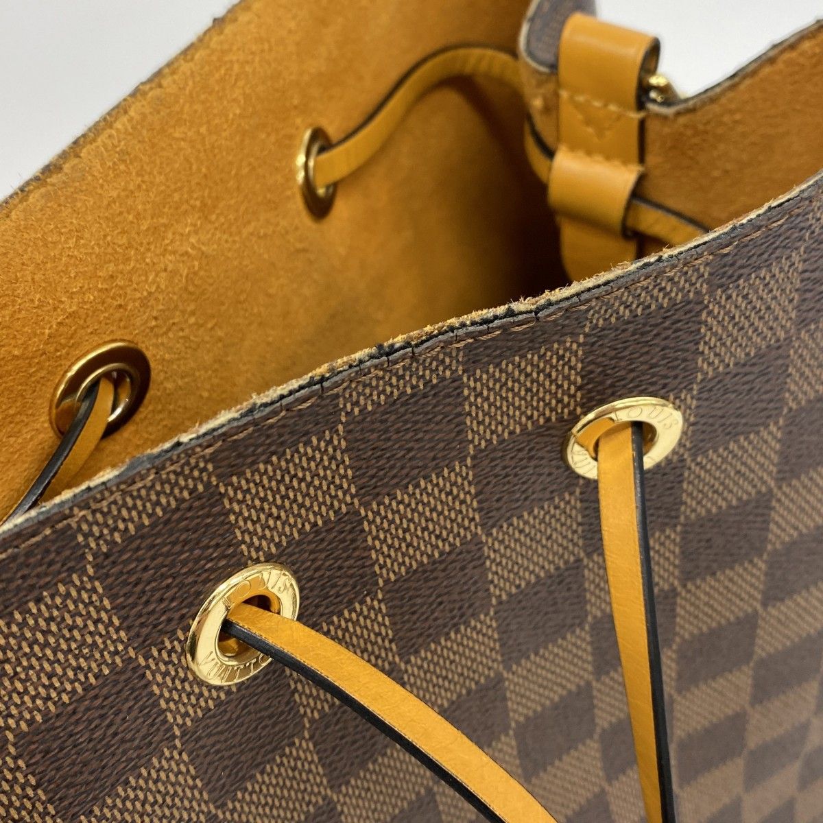 Louis Vuitton Shoulder Bag Damier Neo Noe Ebene Saffron — view 6