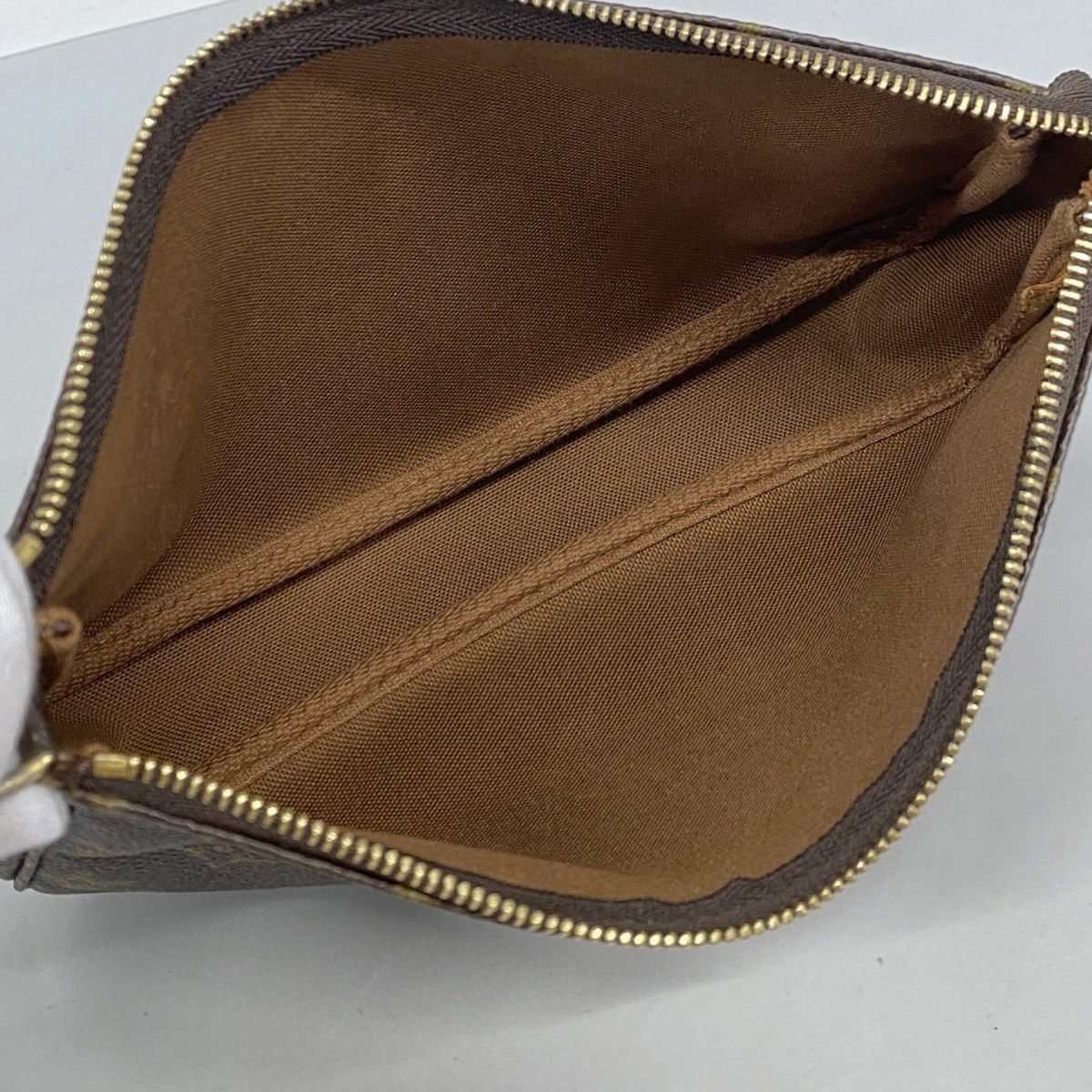 Louis Vuitton Pouch Monogram Pochette Brown — view 4