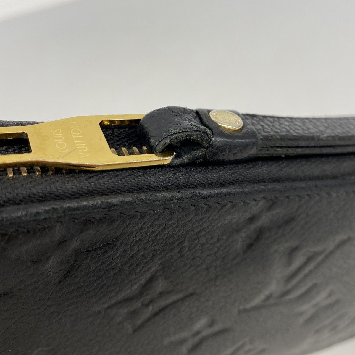 Louis Vuitton Wallet Monogram Empreinte Zippy Noir — view 8