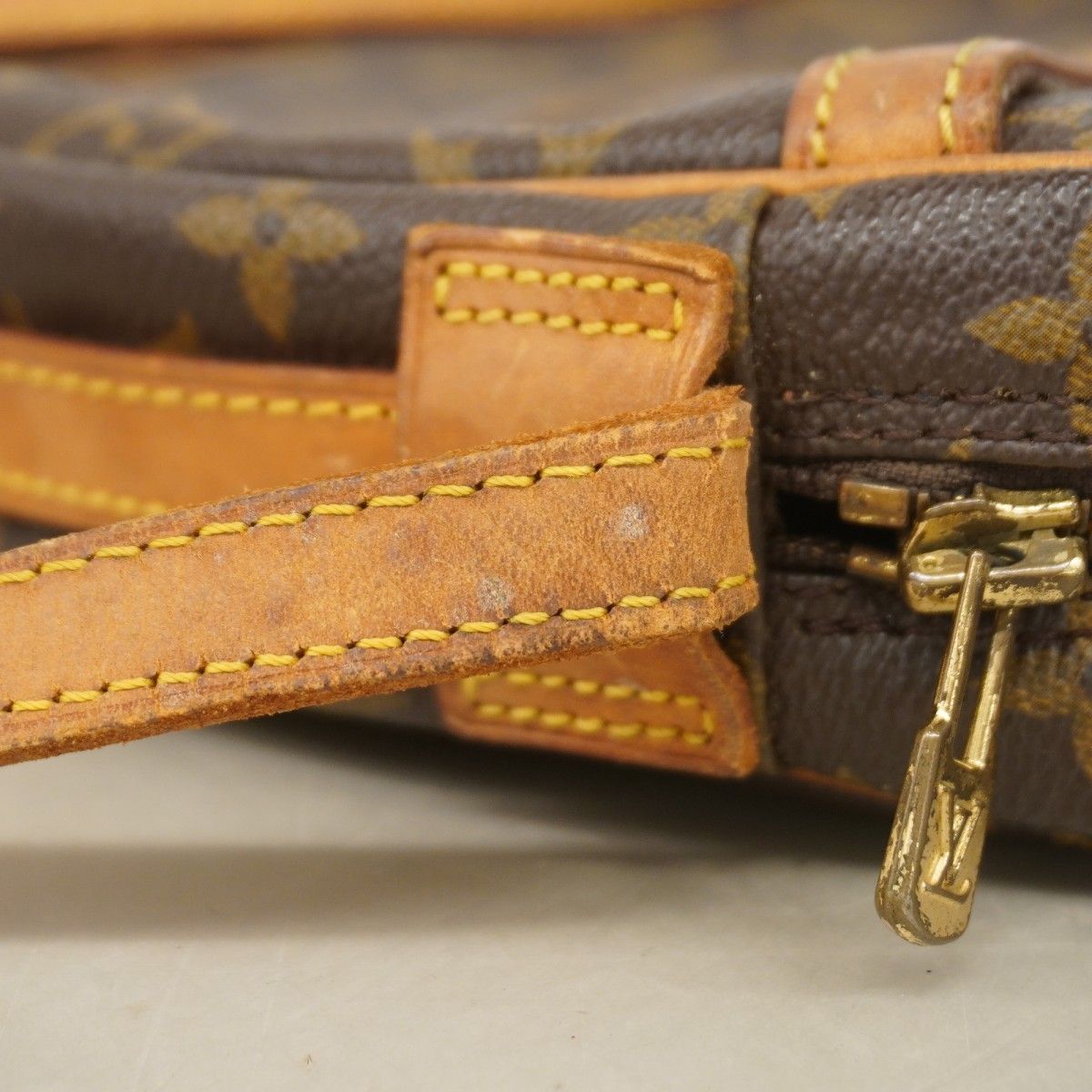 Louis Vuitton Shoulder Bag Monogram Jeune Fille MM Brown — view 7