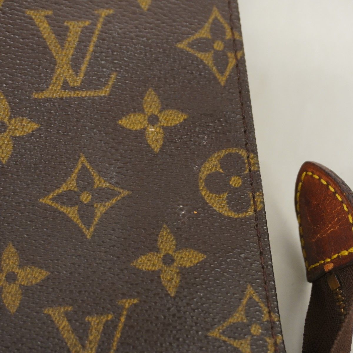 Louis Vuitton Pouch Monogram Pochette Toilette 26 Brown — view 8