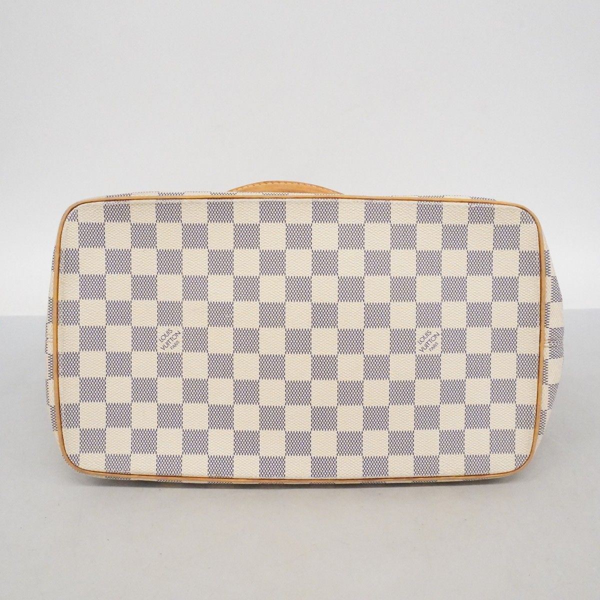 Louis Vuitton Handbag Damier Azur Saleya MM White — view 3