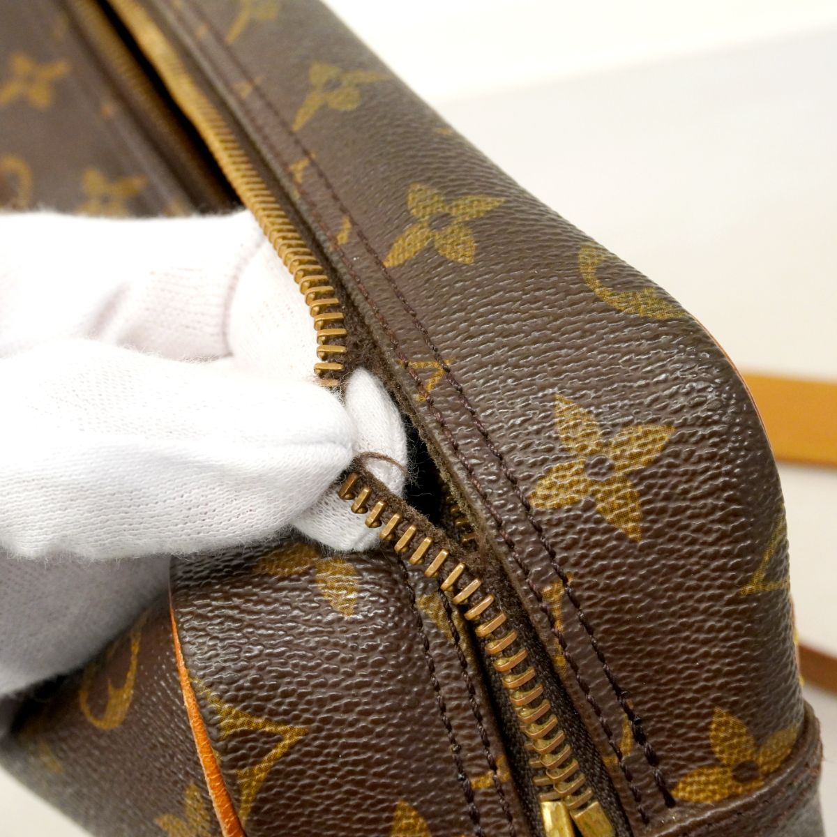 Louis Vuitton Shoulder Bag Monogram Trocadero 30 Brown — view 6
