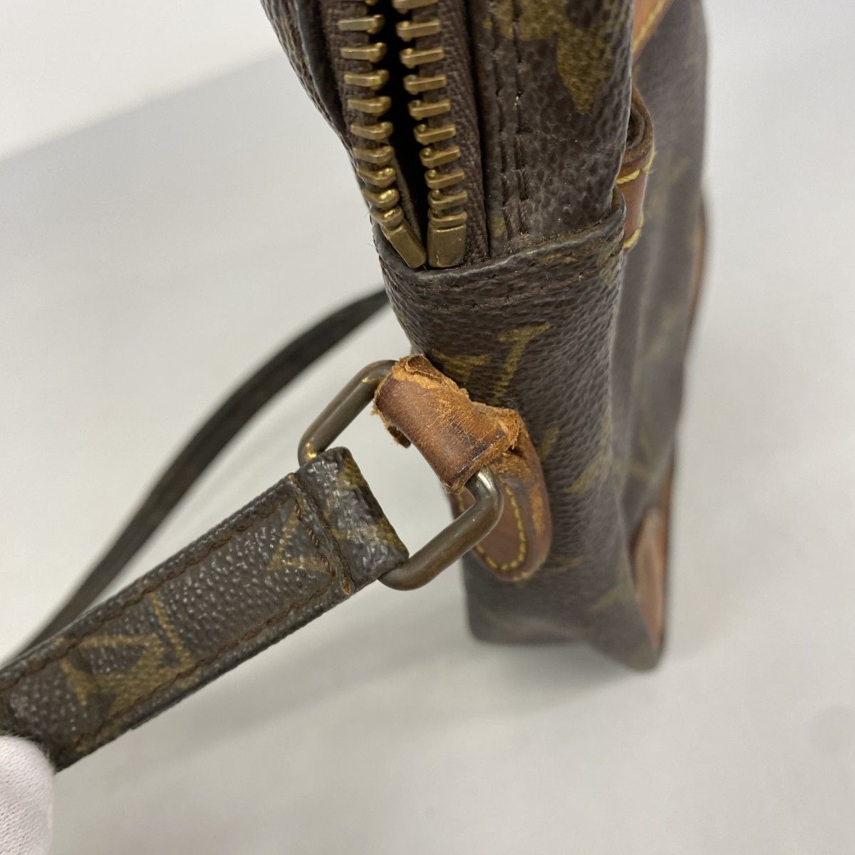 Louis Vuitton Shoulder Bag Monogram Danube Brown — view 7