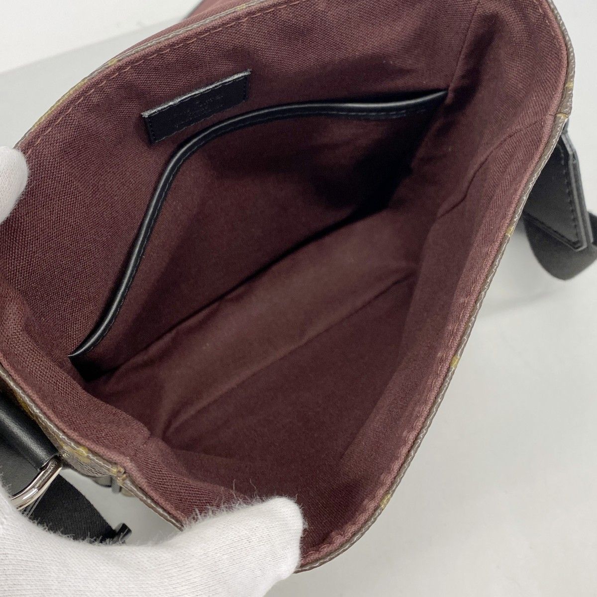 Louis Vuitton Shoulder Bag Monogram Macassar Bus PM Brown — view 4