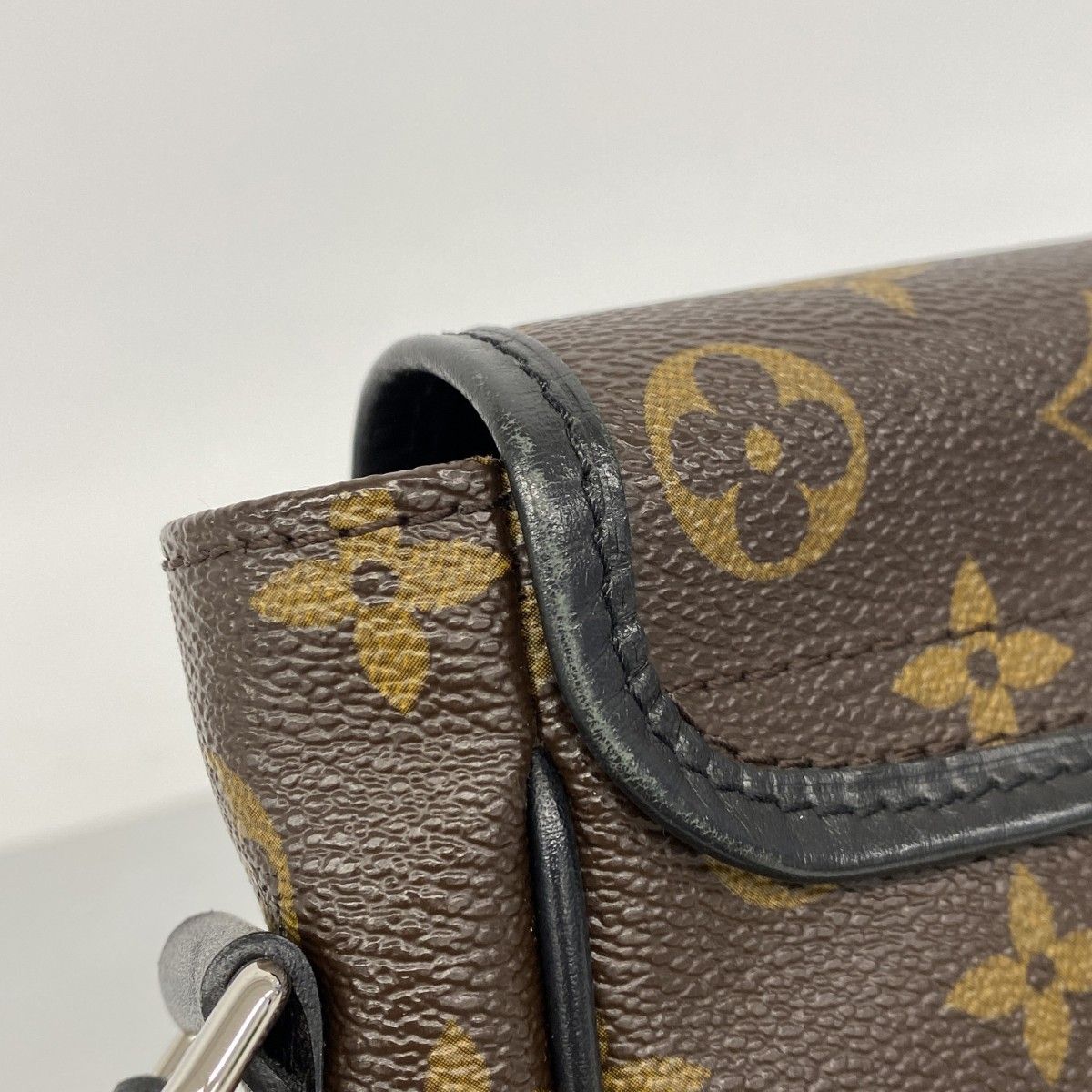Louis Vuitton Shoulder Bag Monogram Macassar Bus PM Brown — view 6
