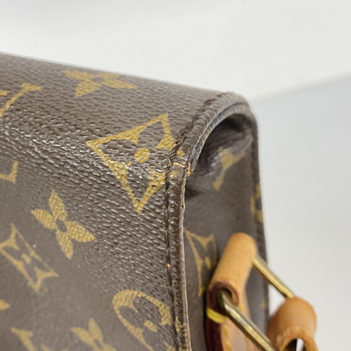 Louis Vuitton Shoulder Bag Monogram Cartouchiere GM Brown — view 7