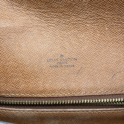 Louis Vuitton Shoulder Bag Monogram Saint Cloud GM Brown — view 5