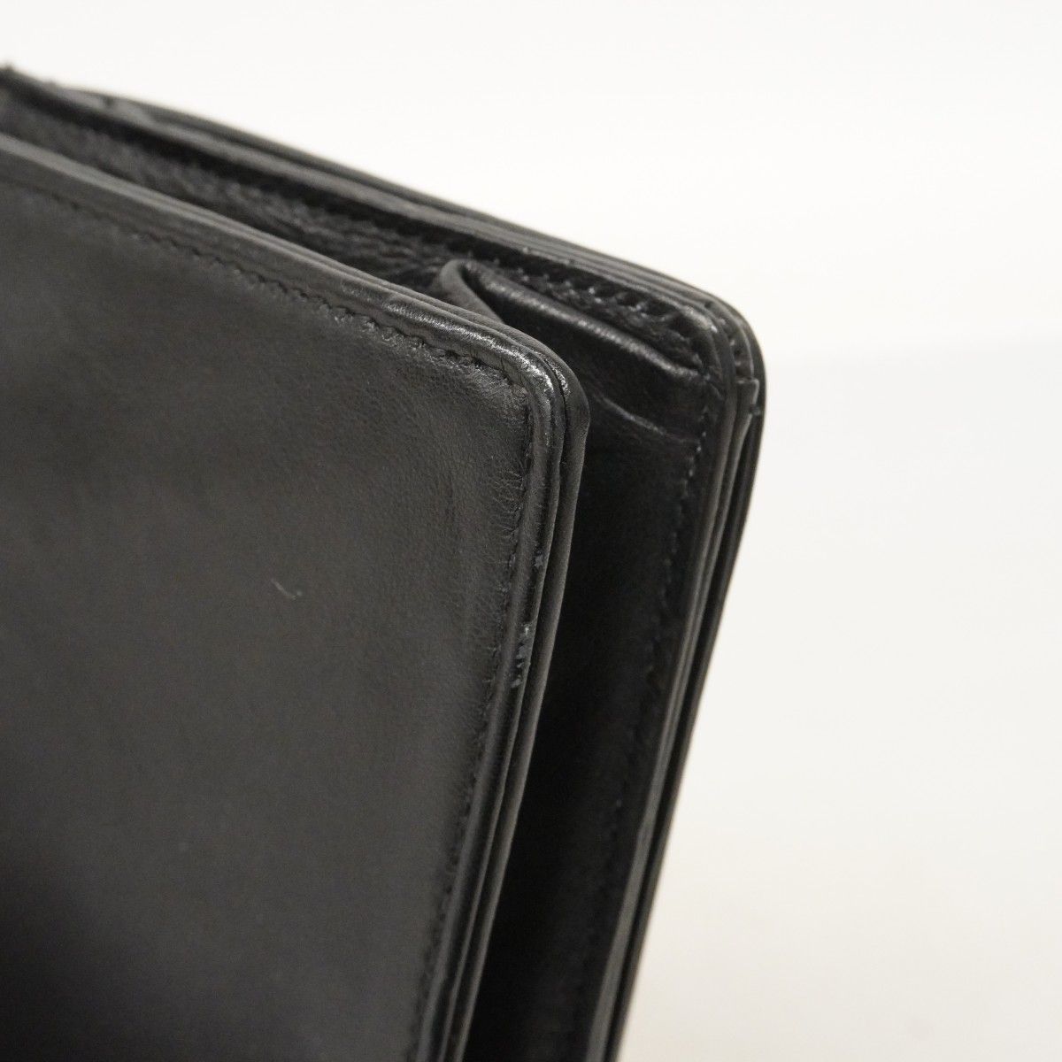 Chanel Shoulder Wallet Leather Black Gold — view 8