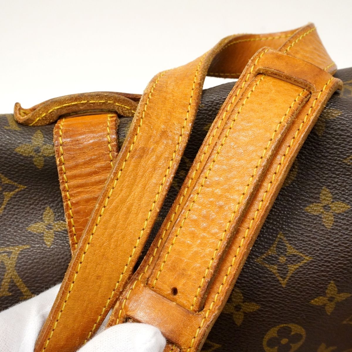 Louis Vuitton Shoulder Bag Monogram Saumur 35 Brown — view 8