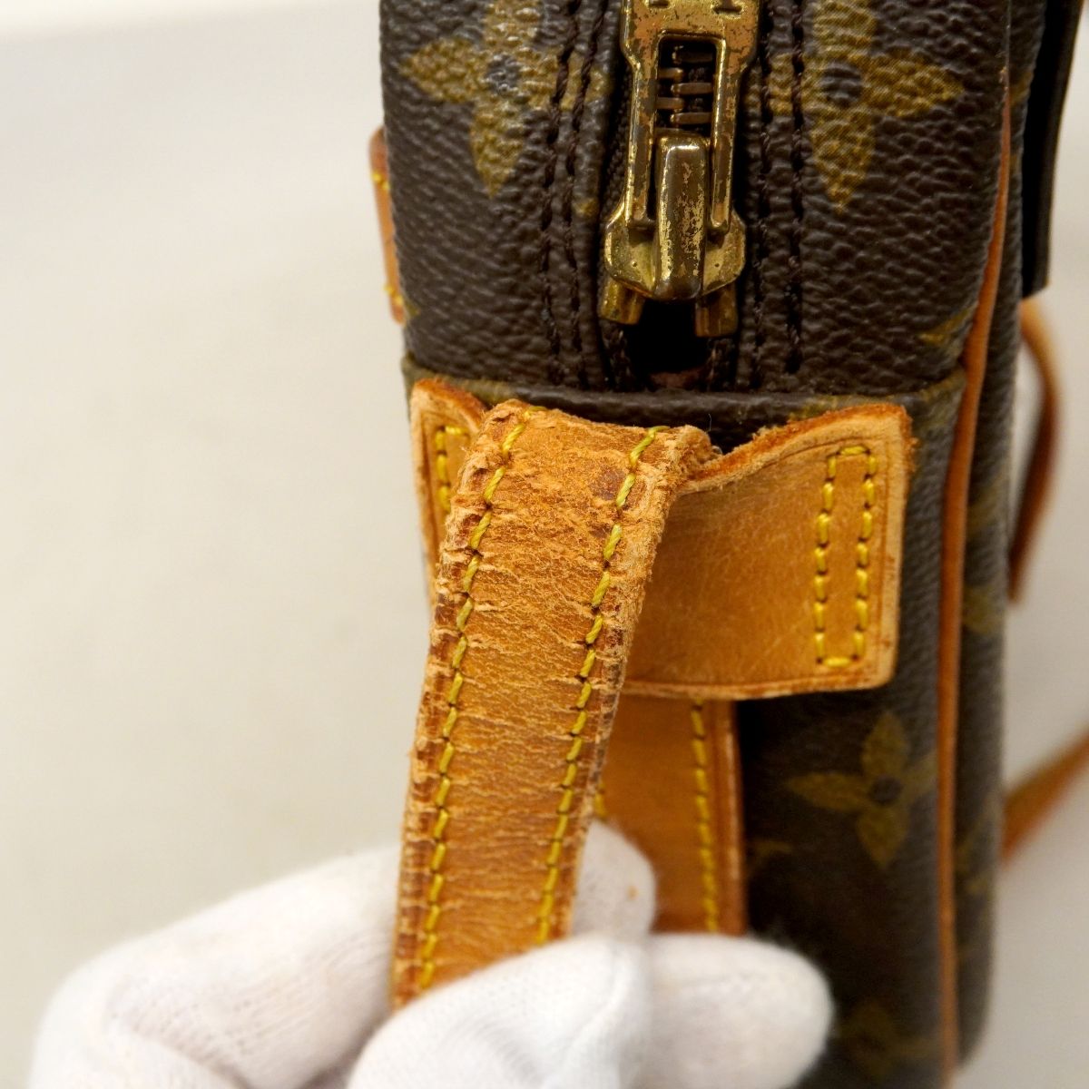 Louis Vuitton Shoulder Bag Monogram Jeune Fille MM Brown — view 7