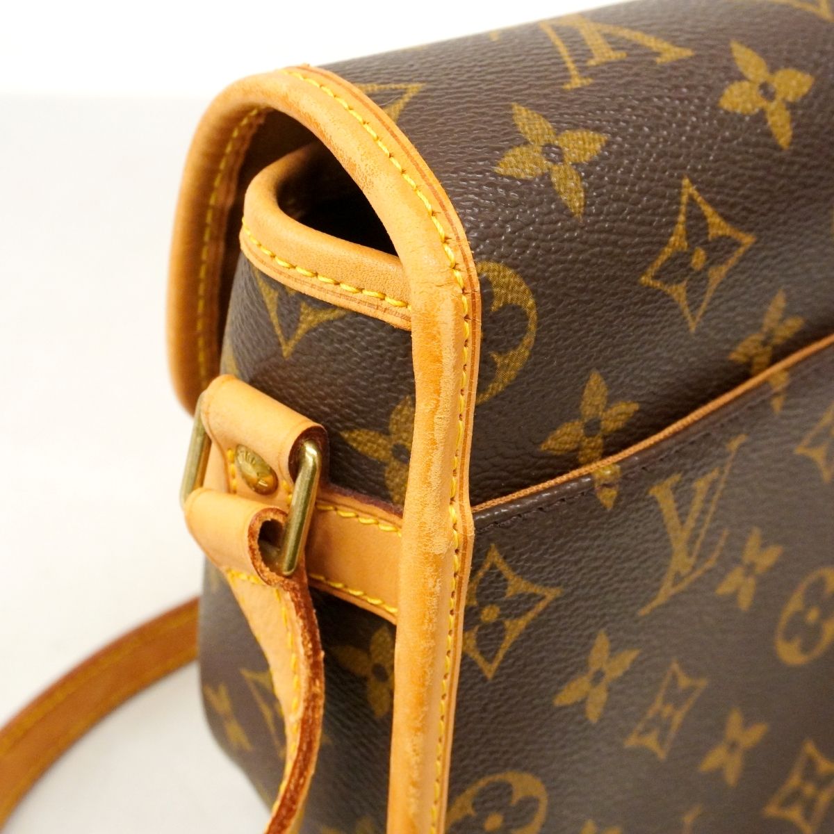 Louis Vuitton Shoulder Bag Monogram Sologne Brown — view 9