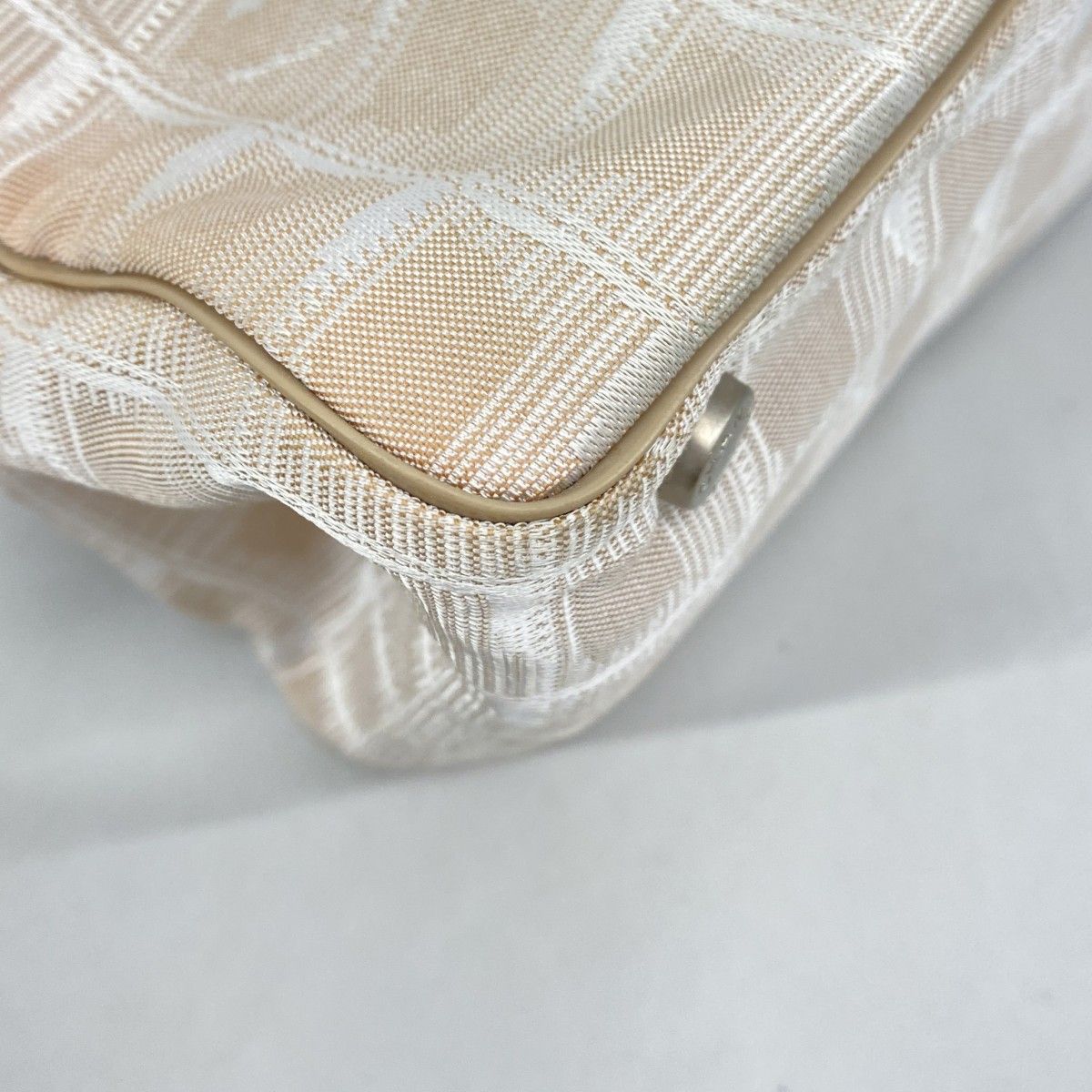 Chanel Tote New Travel Nylon Beige Gold — view 7