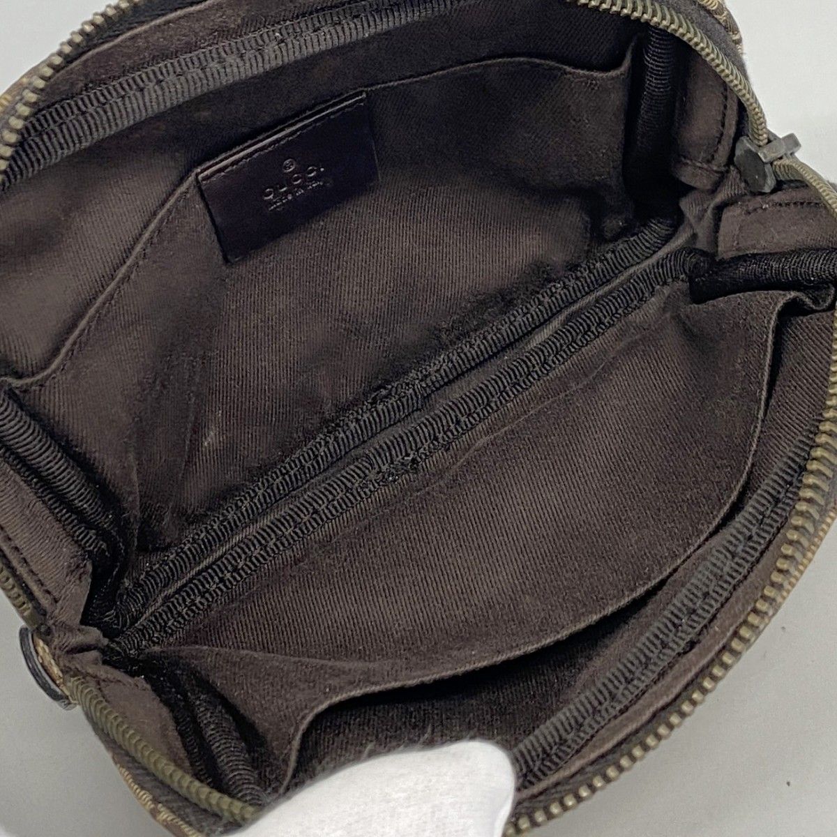Gucci Pouch GG Canvas Brown Silver — view 4
