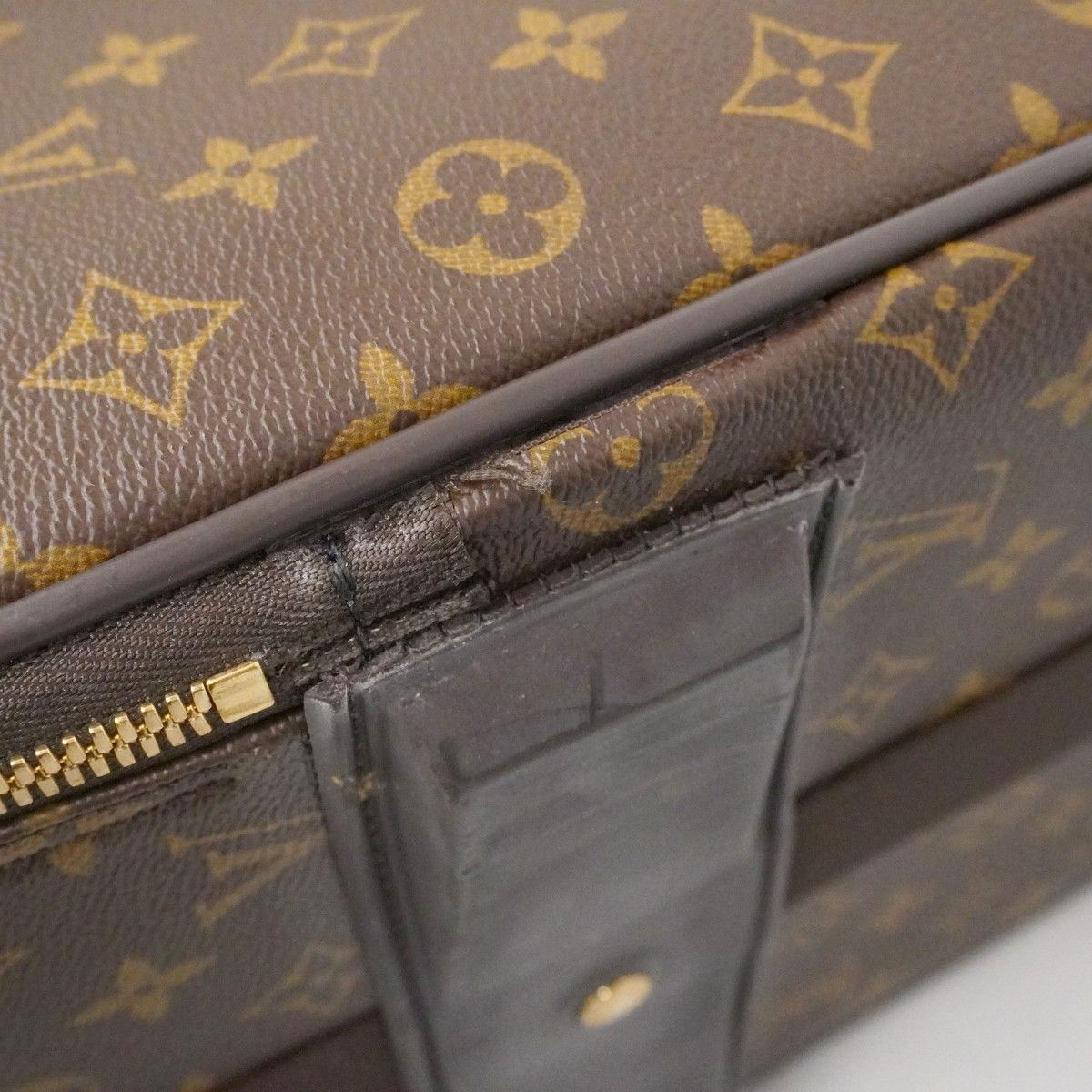 Louis Vuitton Travel Bag Monogram Pegase 70 Brown — view 8