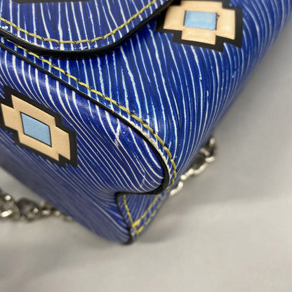 Louis Vuitton Shoulder Bag Epi Twist MM Blue — view 6