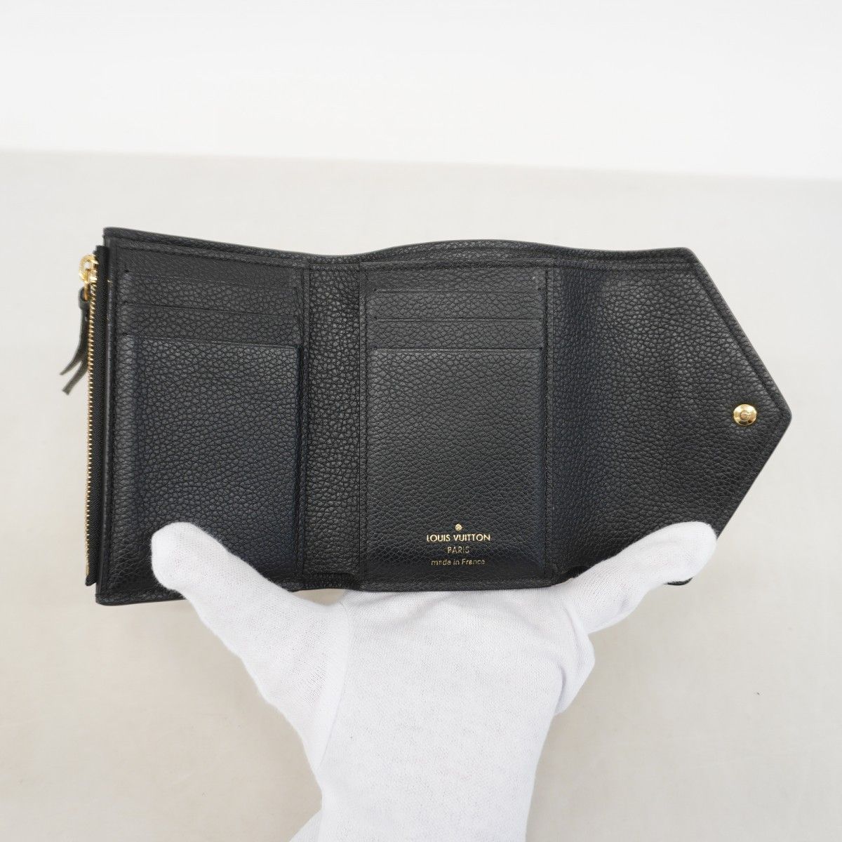 Louis Vuitton Trifold Wallet Monogram Empreinte Portefeuille Victorine Noir — view 3