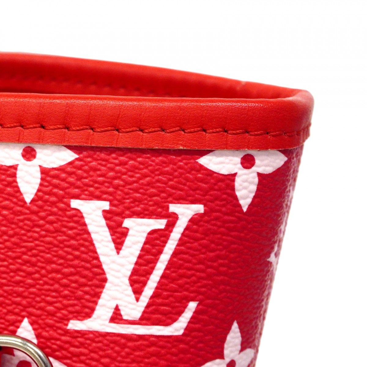 Louis Vuitton Tote LV Escale Neverfull MM Rouge — view 8