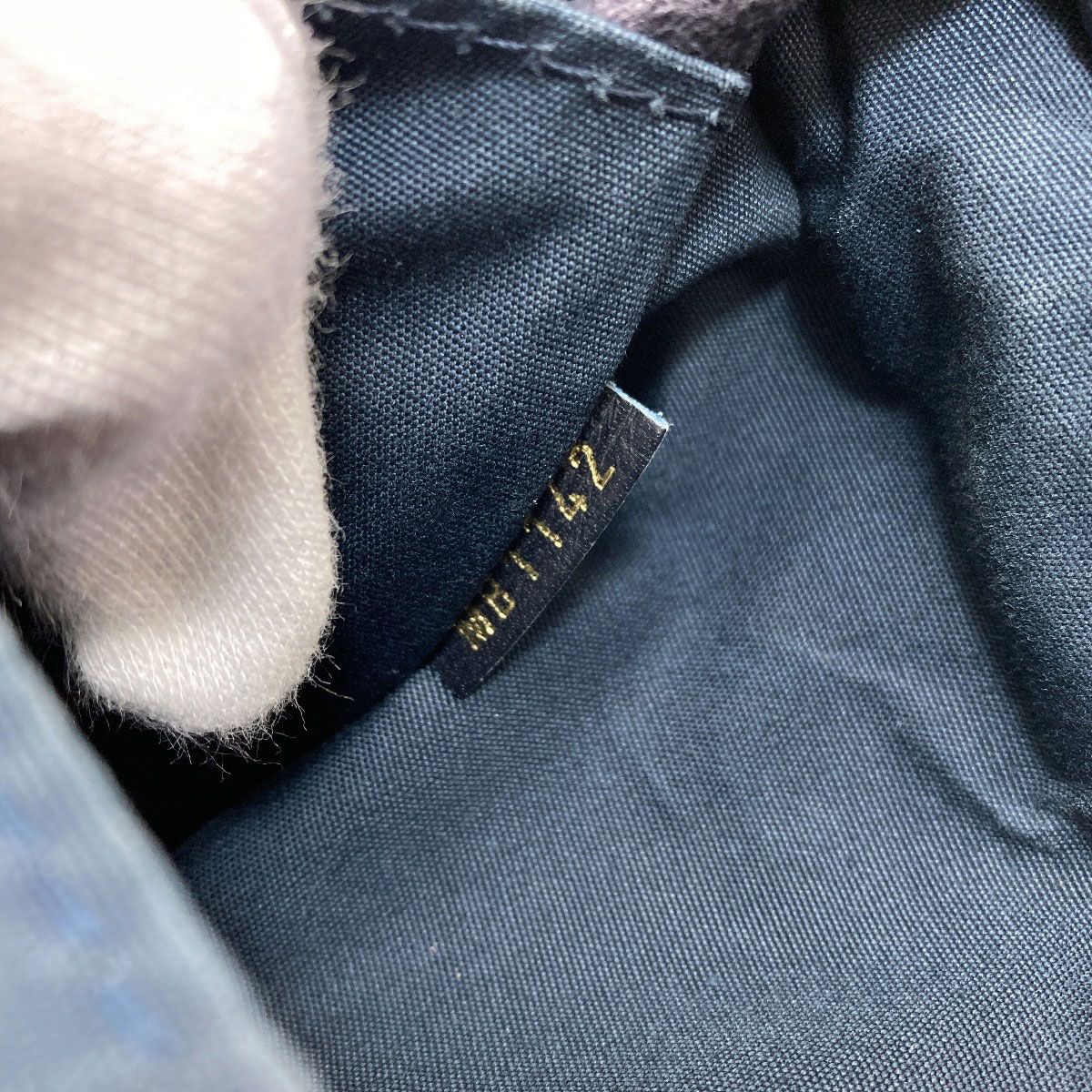 Louis Vuitton Saumur PM Shoulder Bag Canvas — view 8