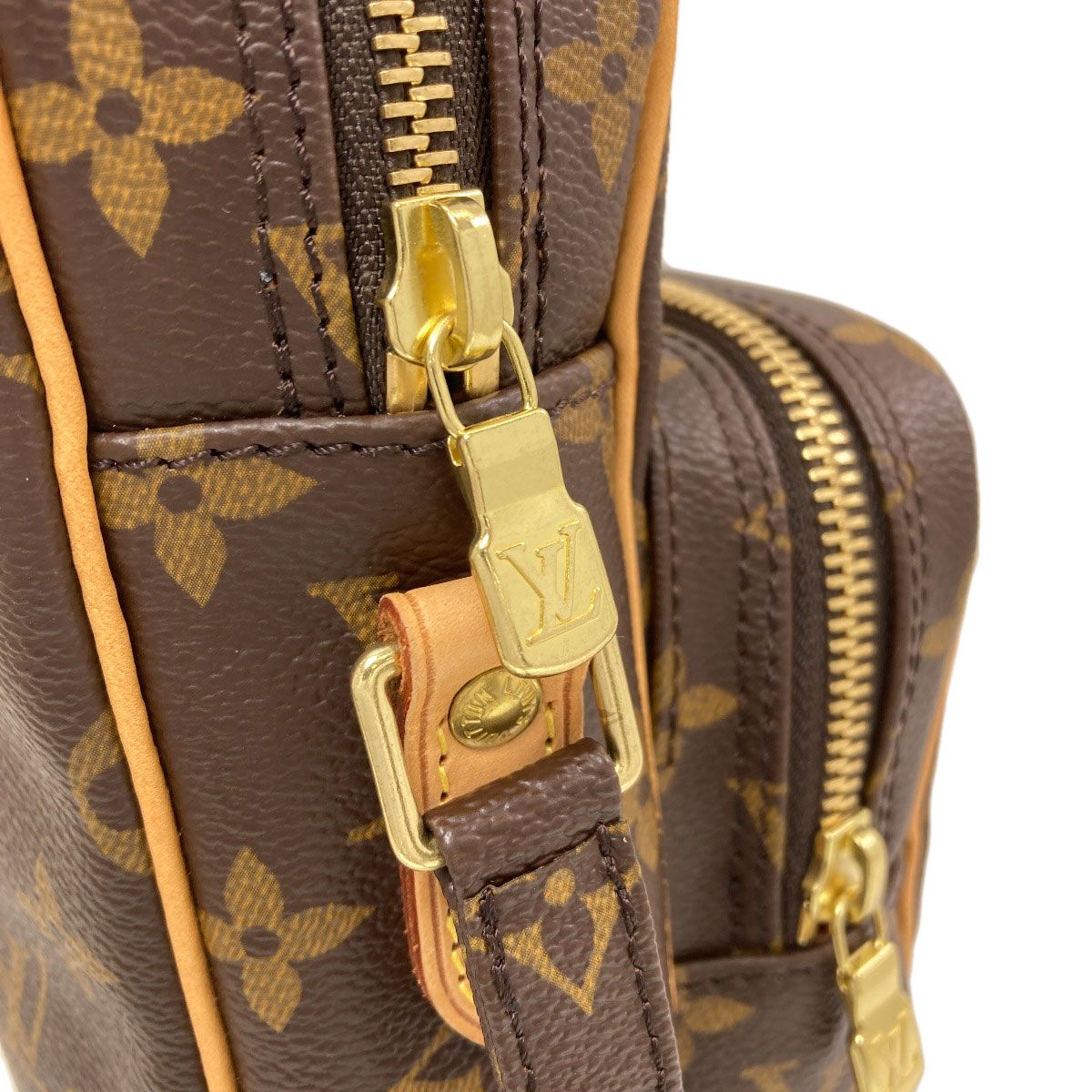 Louis Vuitton Amazon Shoulder Bag Monogram Canvas — view 9
