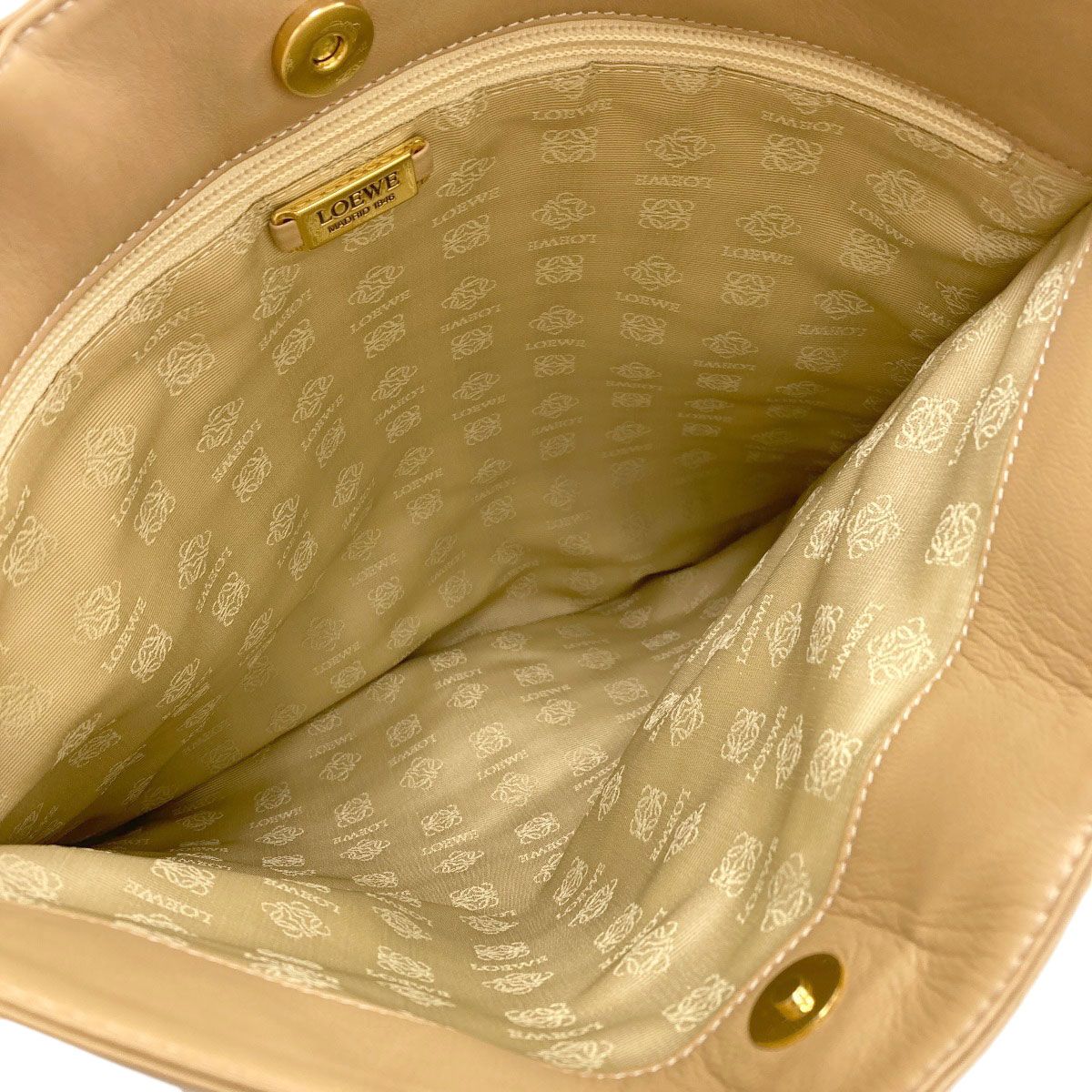 Loewe Anagram Handbag Lambskin — view 5