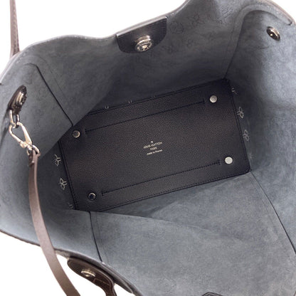 Louis Vuitton Hina MM Tote Mahina Leather — view 5
