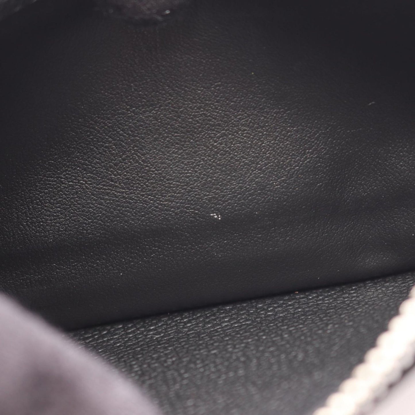 Louis Vuitton Round Wallet LV YK Zippy Monogram Empreinte Noir White Leather — view 5