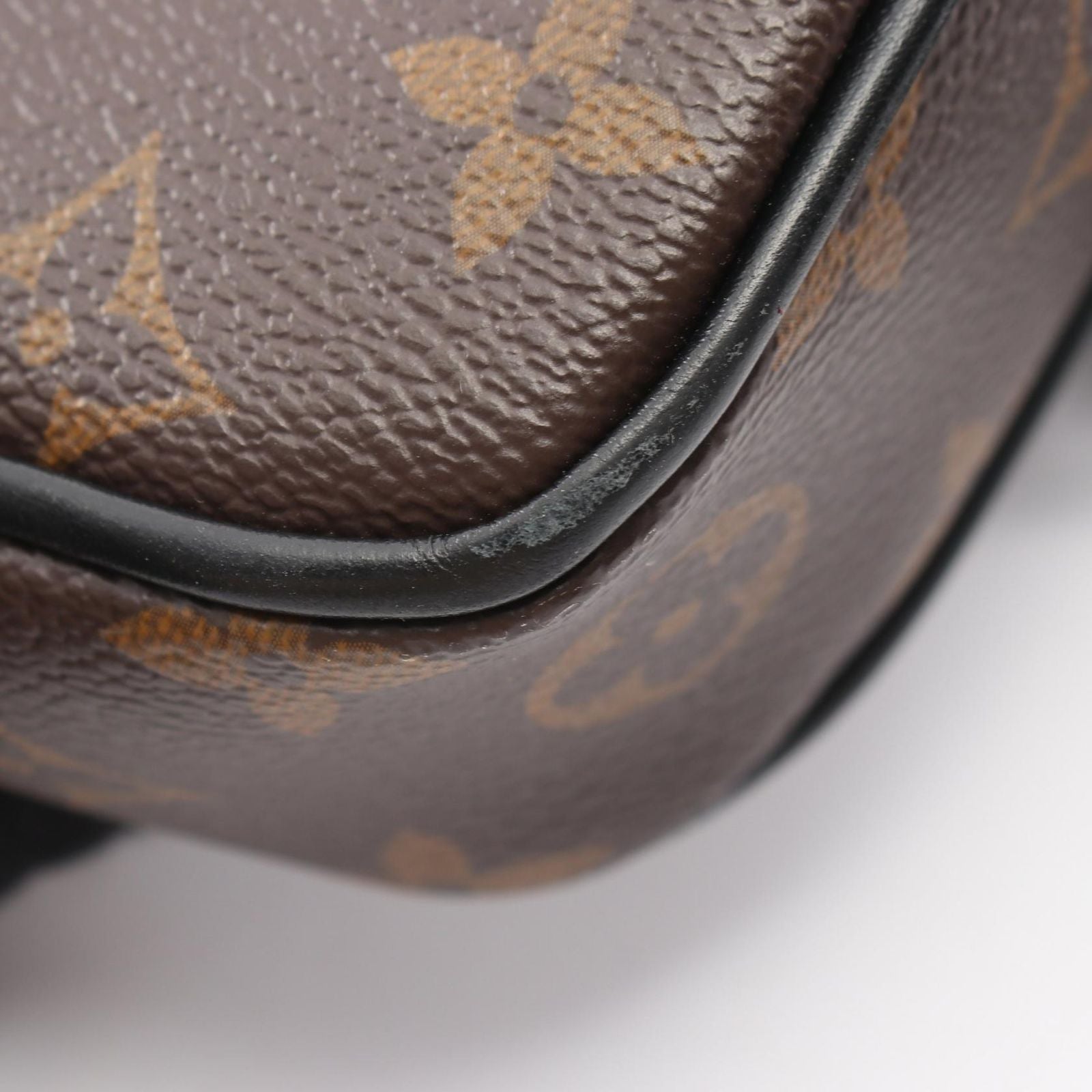 Louis Vuitton Shoulder Bag Christopher Wearable Wallet Canvas Leather — view 9